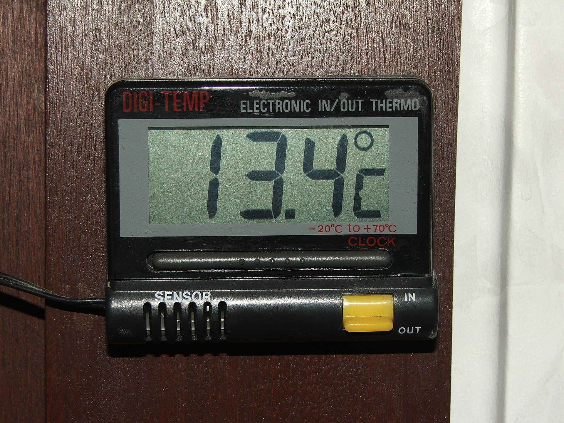 Digital thermometer for monitoring fever during illness recovery