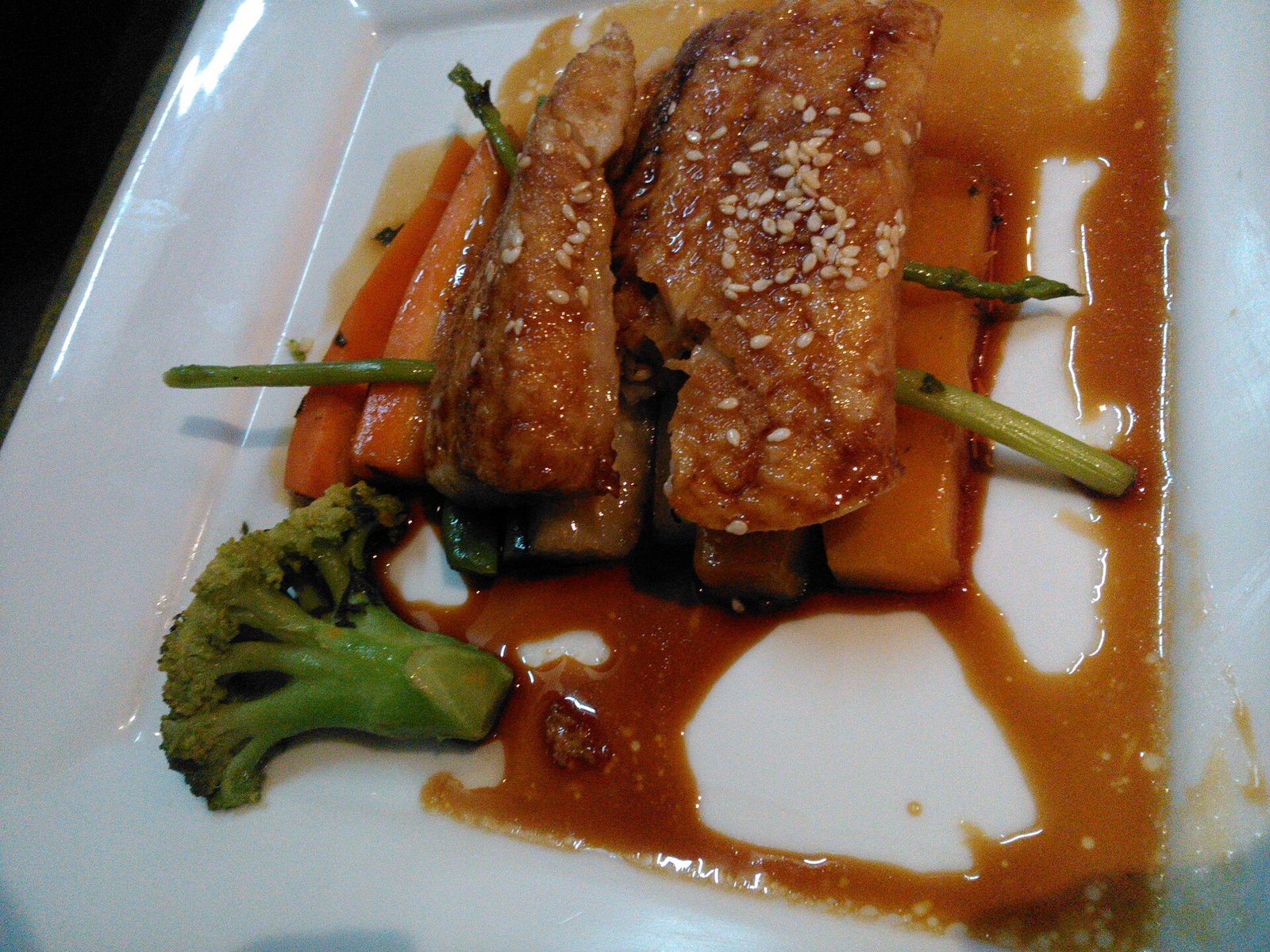 Fully cooked fish with vegetables as a safer protein-forward dinner with primary sclerosing cholangitis