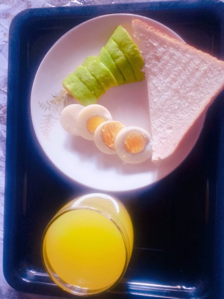 Balanced breakfast plate as gentle fueling during pericarditis recovery