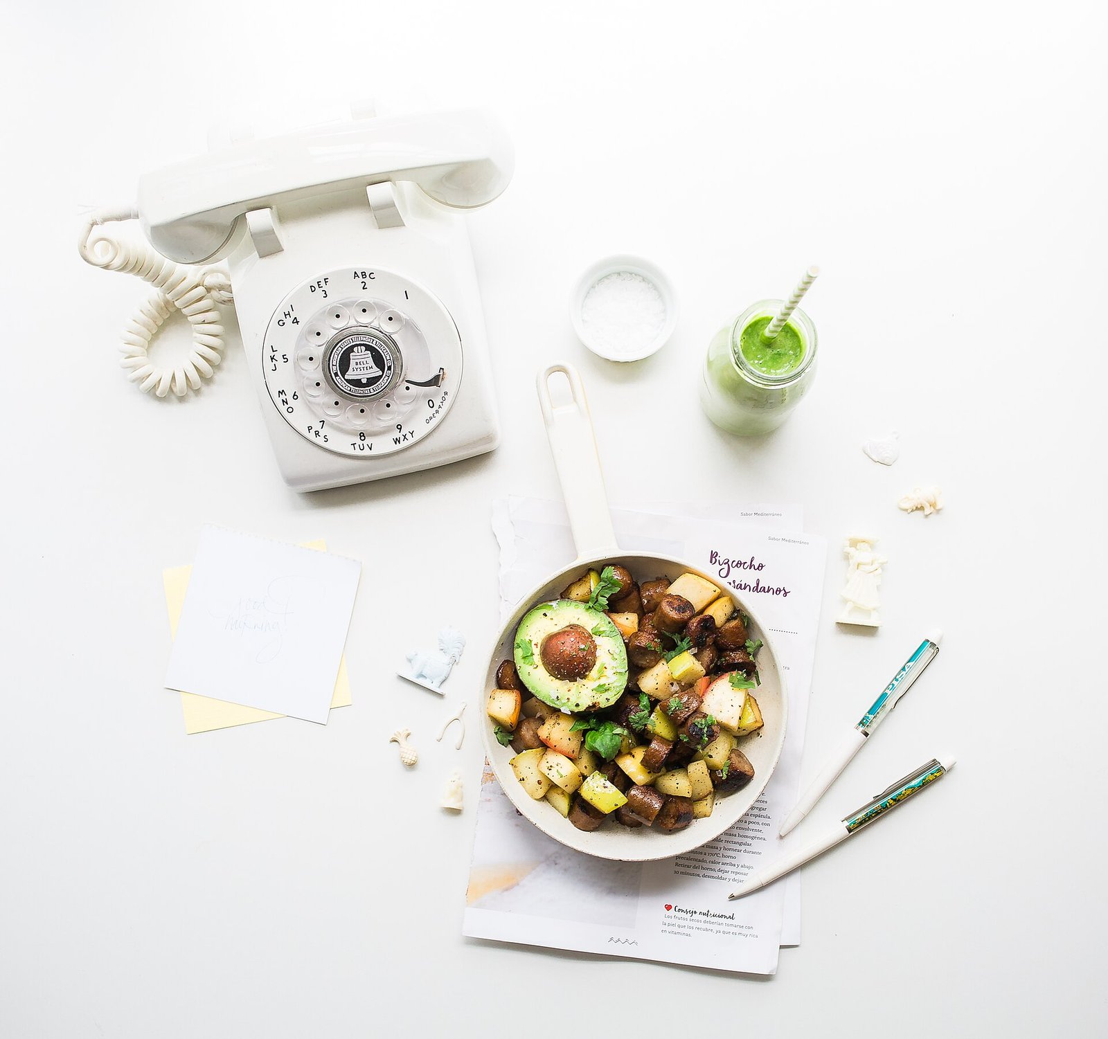Yogurt smoothie bowl supporting calcium habits during AIH steroid therapy