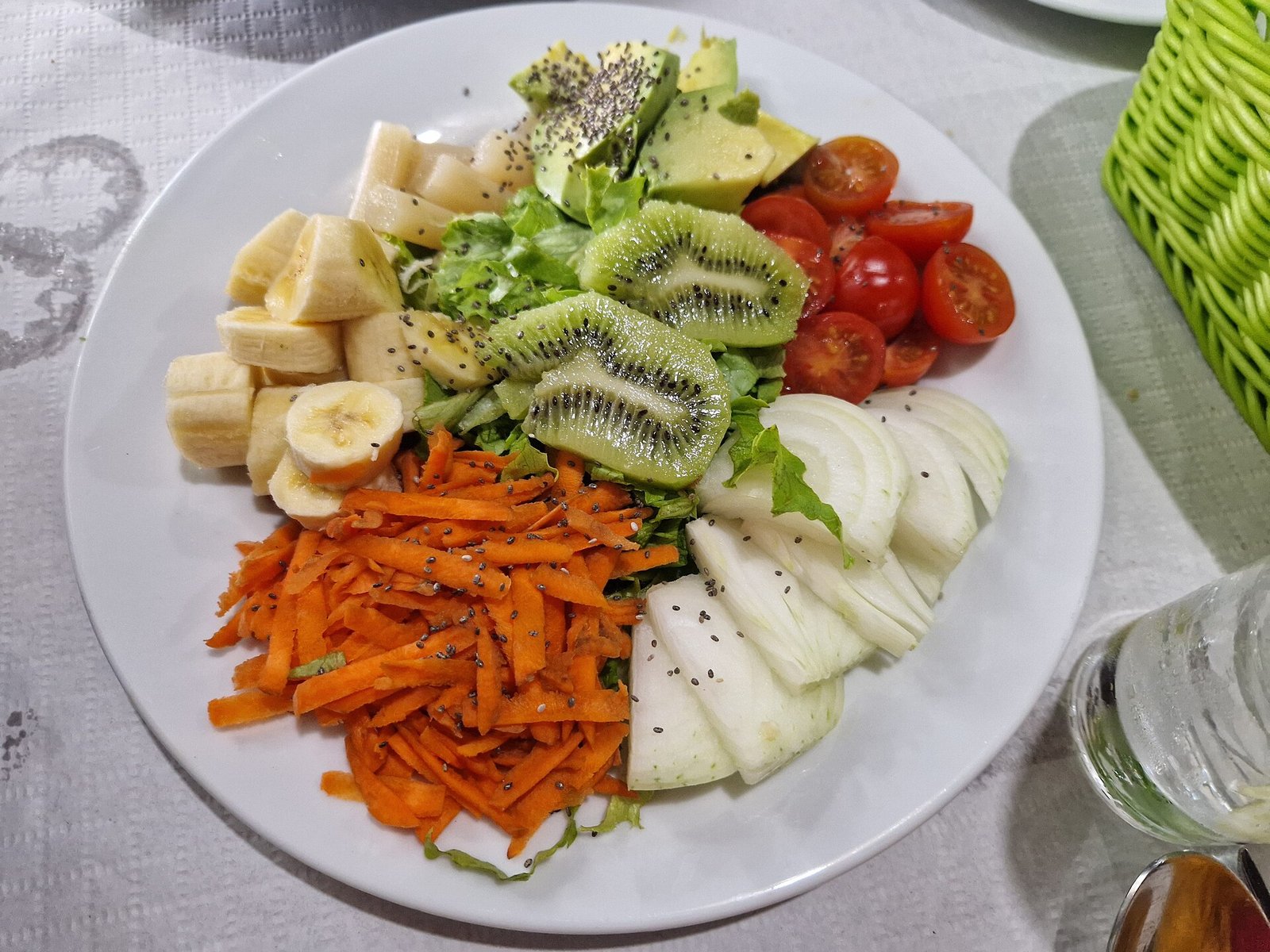 Garden salad plate emphasizing vegetables after heart bypass
