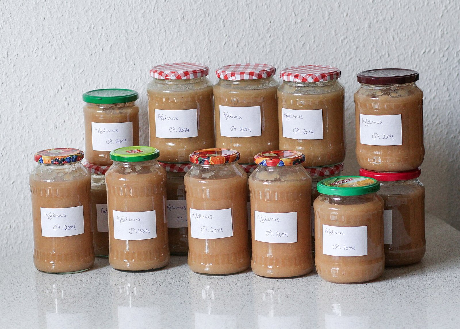Applesauce jars illustrating soft solids when advancement is cleared after ERCP