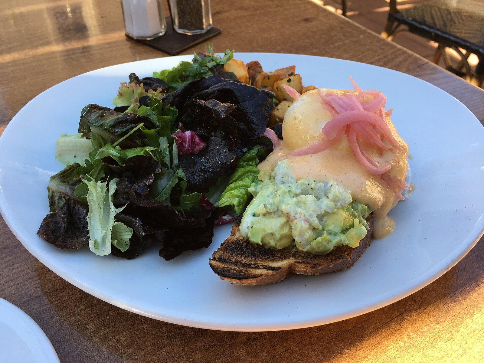 Avocado toast illustrating simple lower-chaos meals after liver transplant