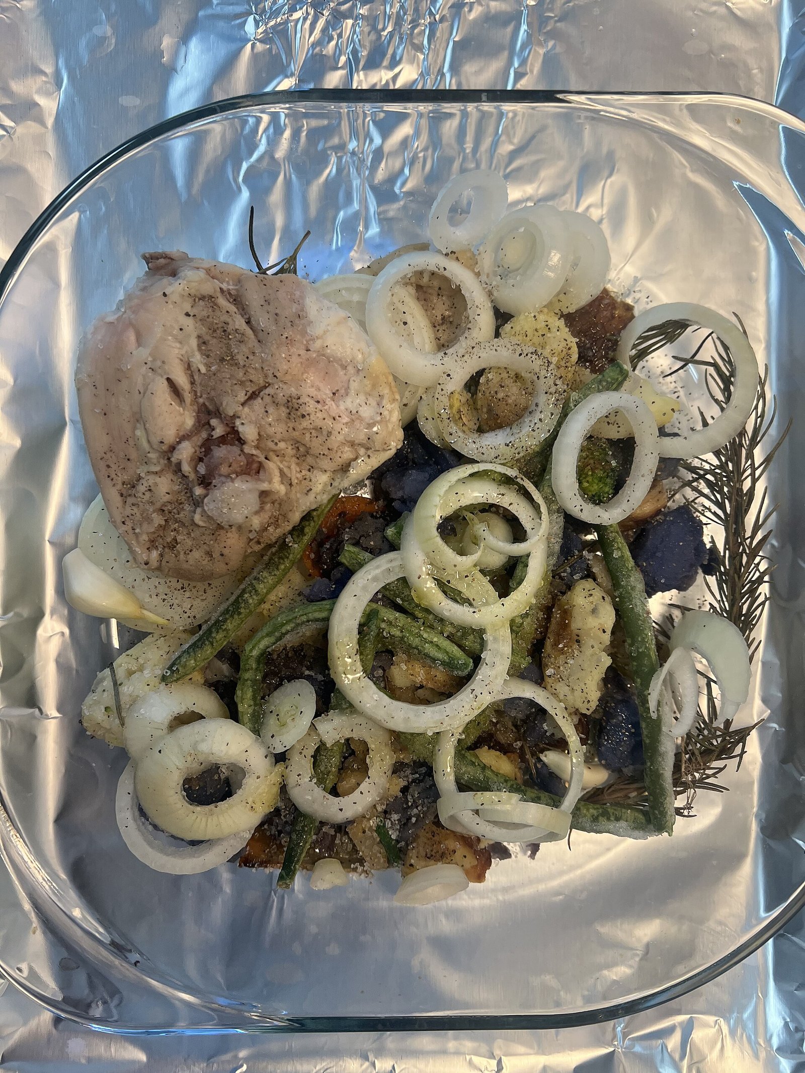 Roasted chicken with vegetables as a protein-forward dinner during meniscus surgery recovery