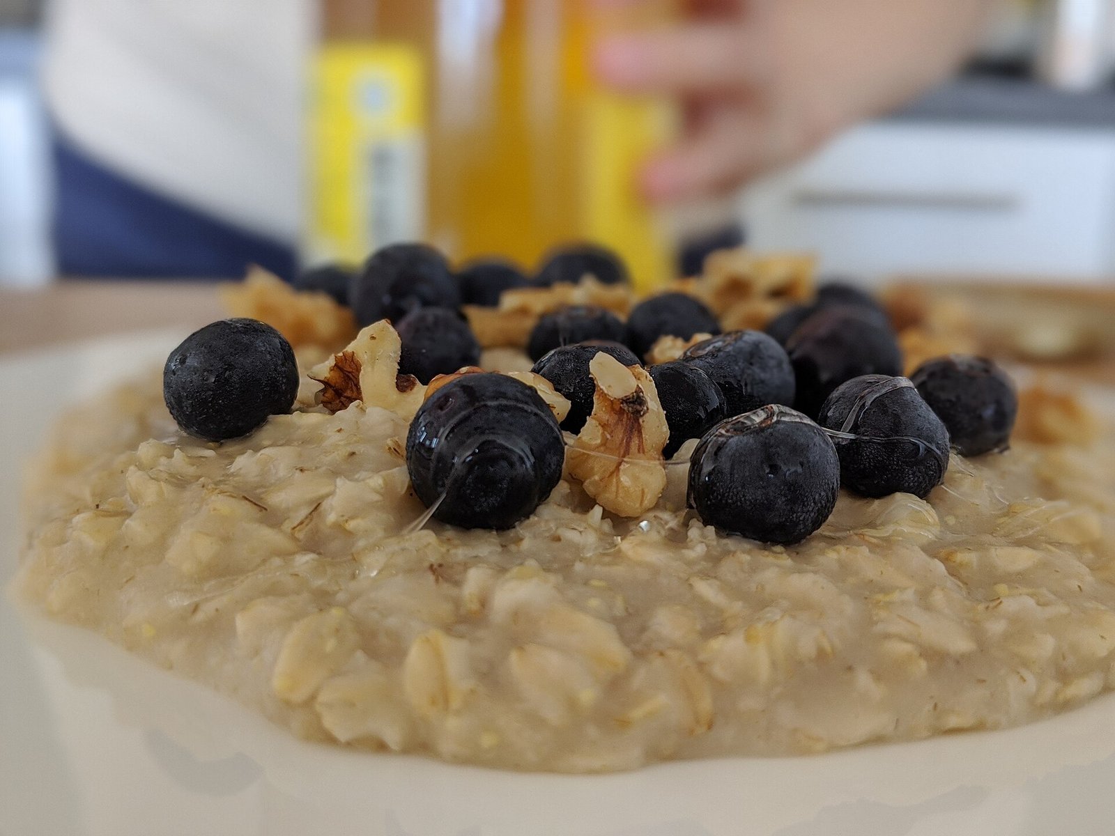 Blueberry oatmeal as a lower-chaos breakfast during mitral valve repair recovery