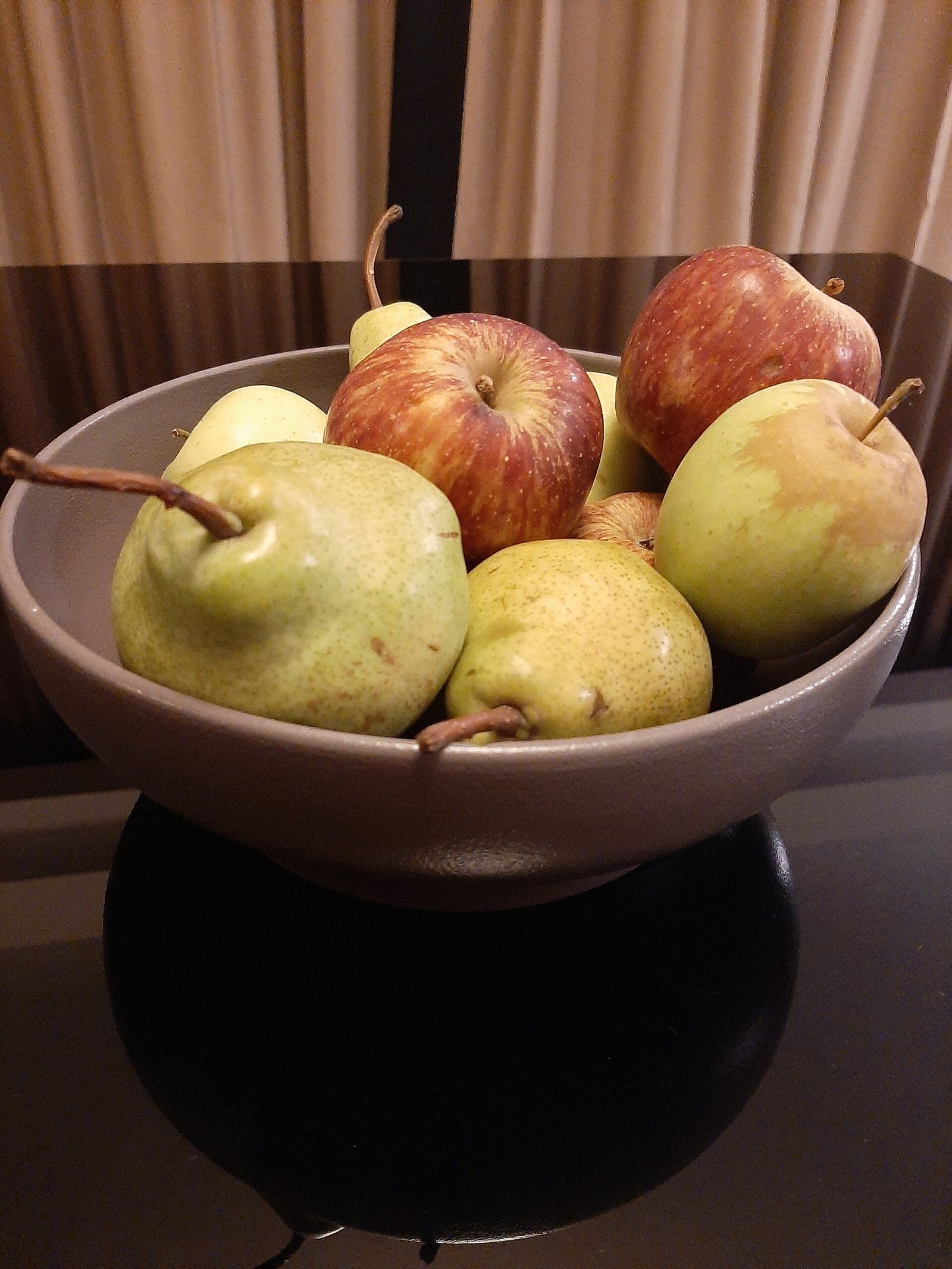 Fresh fruit bowl as a label-simple snack within an allowed-food plan