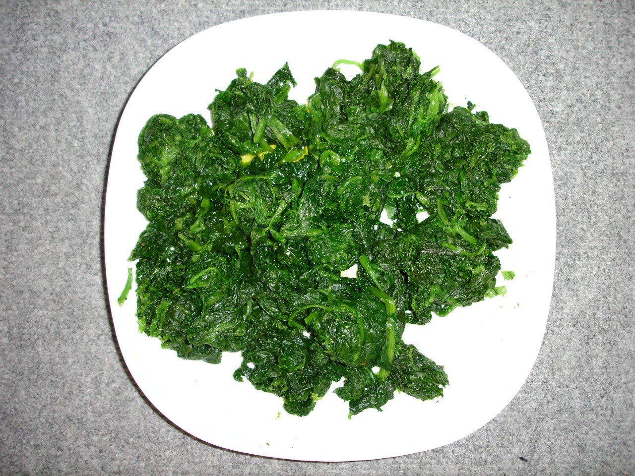 Boiled spinach, an ODS-listed magnesium food source