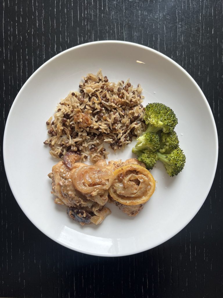 Moist chicken with broccoli and grains, a Sjögren's-friendly textured meal